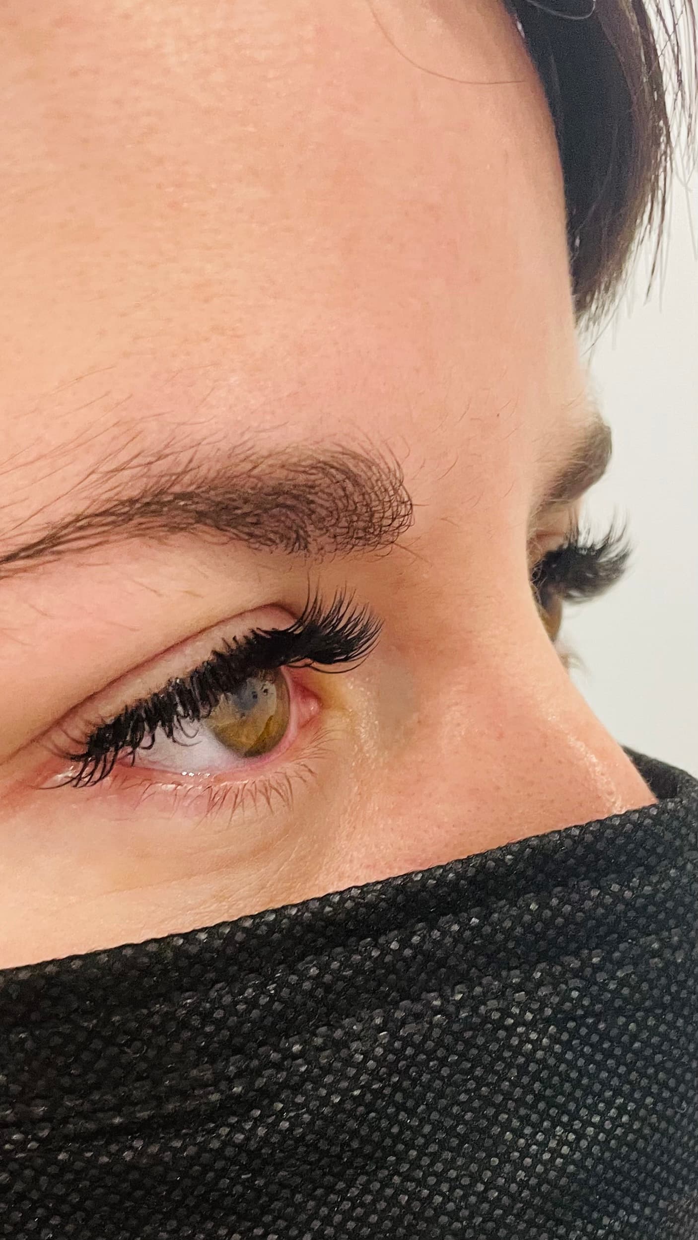 Eyelash extensions — classic set