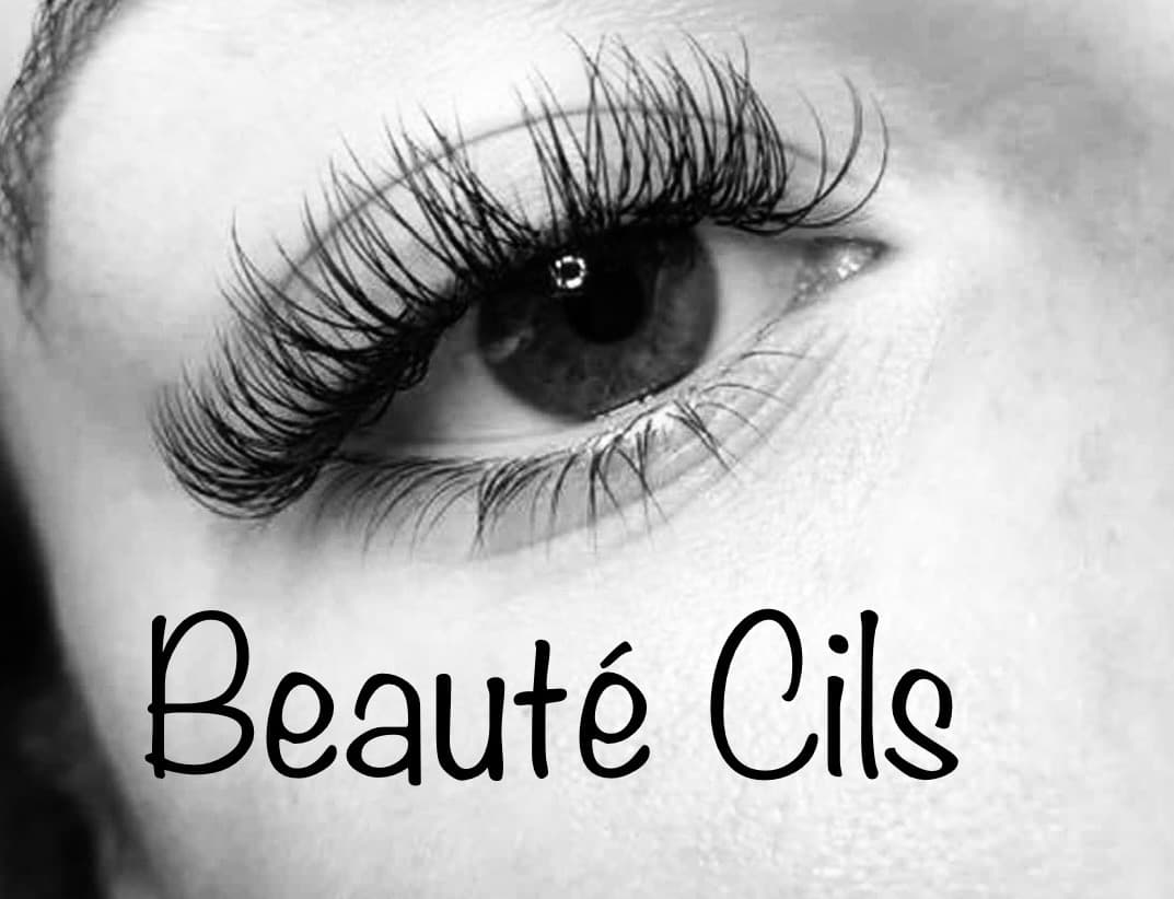 Eyelash extensions Beauté Cils Saint-Lin 21 - Russian volume, classic and hybrid